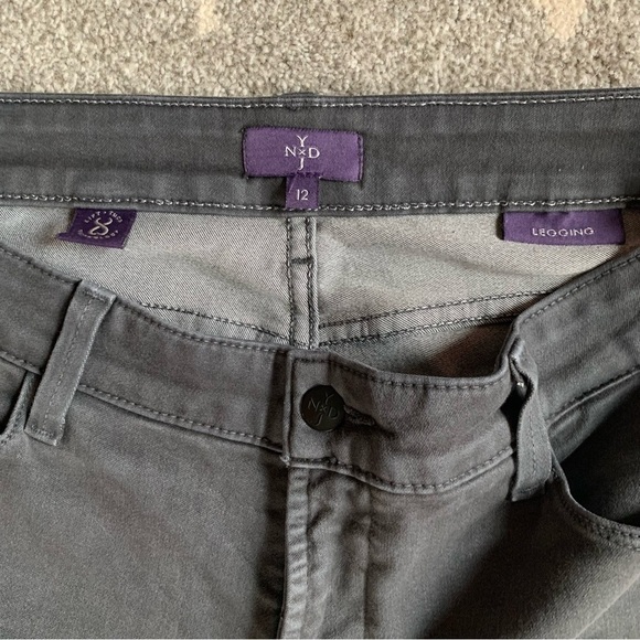 NYDJ Gray Stretch Cuffed Boyfriend Fit Jeans - Picture 5 of 7